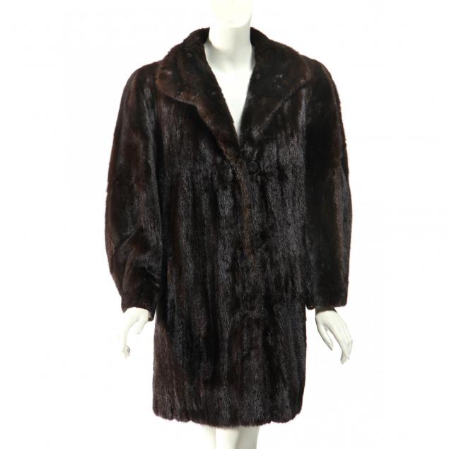 vintage-mink-stroller-coat