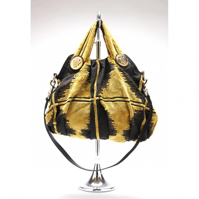 gold-and-black-ikat-fabric-hysteria-hobo-bag-gucci