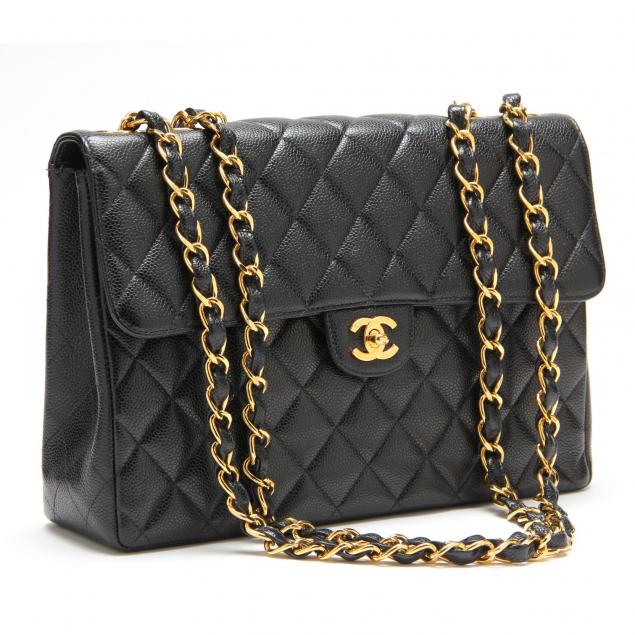 black-caviar-jumbo-flap-bag-chanel