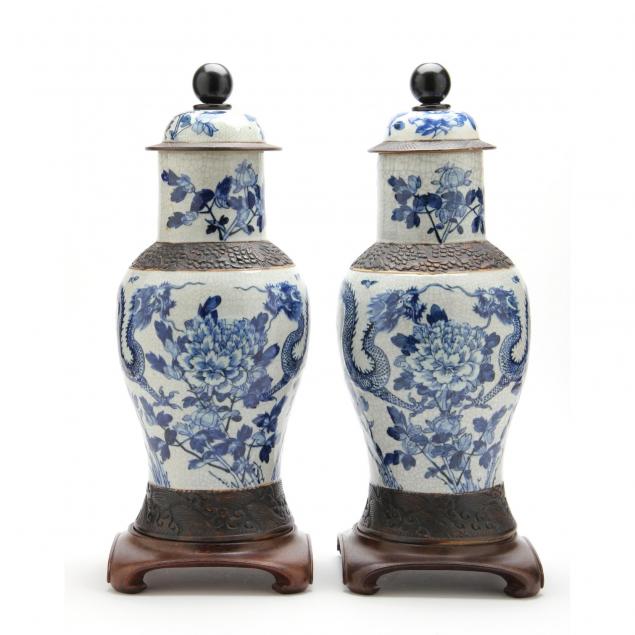 pair-of-large-chinese-covered-blue-and-white-porcelain-vases
