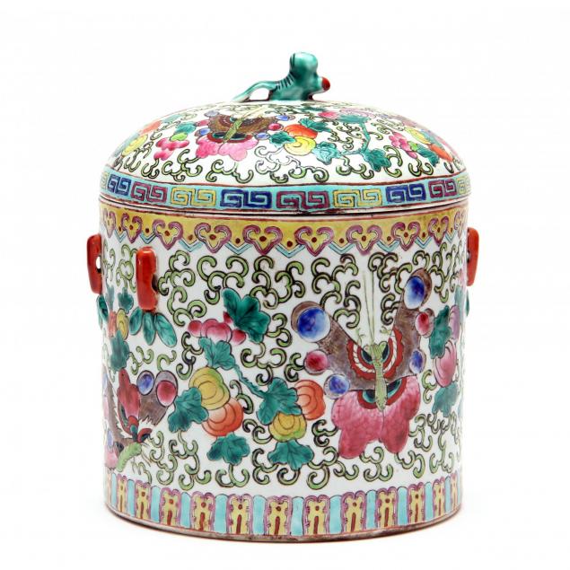 chinese-peranakan-style-porcelain-large-covered-jar