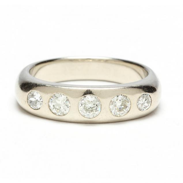 14kt-white-gold-and-diamond-band