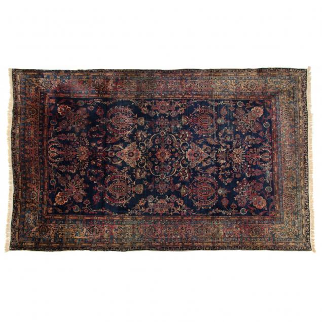 semi-antique-sarouk-carpet