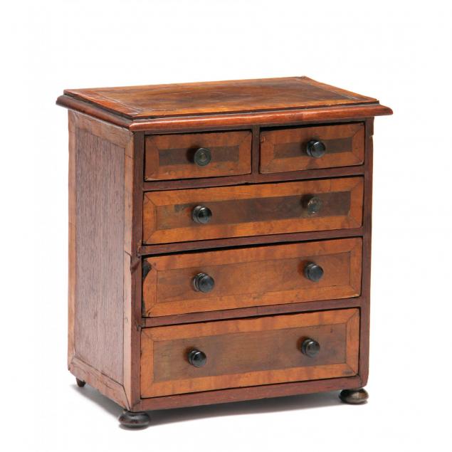 american-miniature-chest-of-drawers