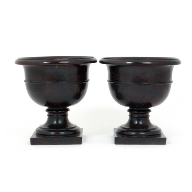 the-palatino-collection-pair-of-garden-urns
