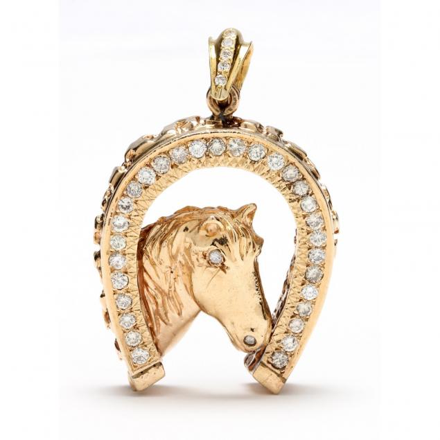 gold-and-diamond-pendant