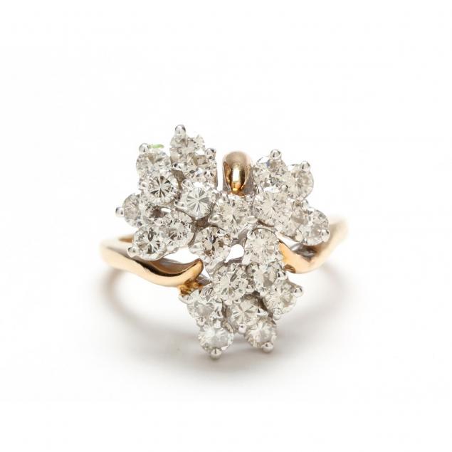 14kt-diamond-cluster-ring