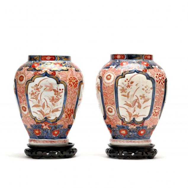pair-of-antique-imari-mantle-urns