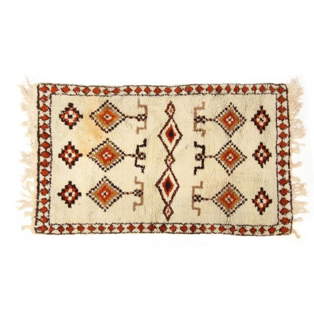 moroccan-mid-century-area-rug