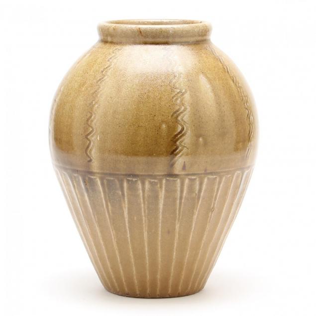 nc-art-pottery-david-stuempfle-vase