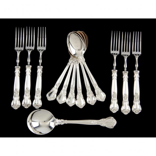 birks-chantilly-sterling-silver-flatware