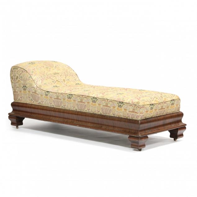 american-classical-chaise