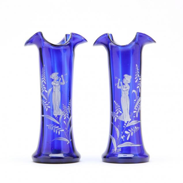 pair-of-mary-gregory-glass-vases