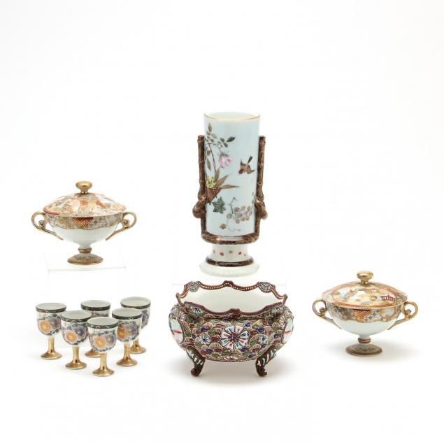 group-of-japanese-porcelain