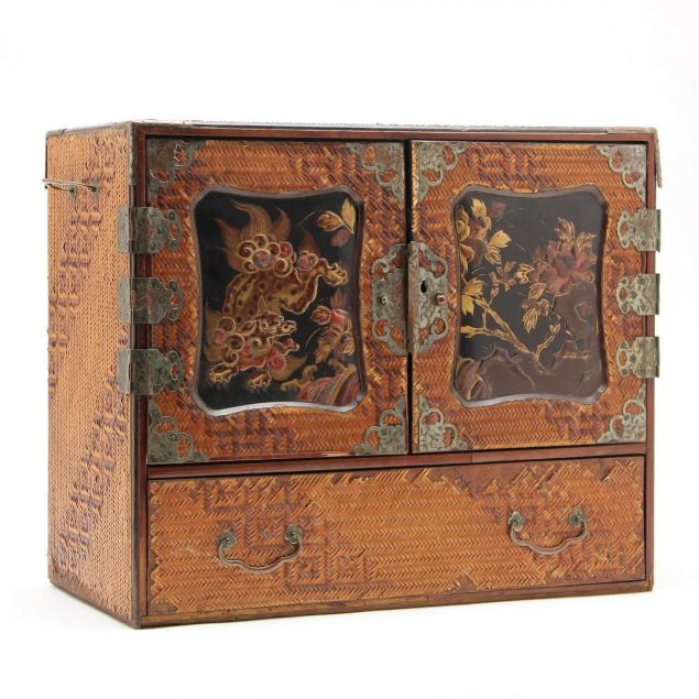 asian-lacquer-and-rattan-chest