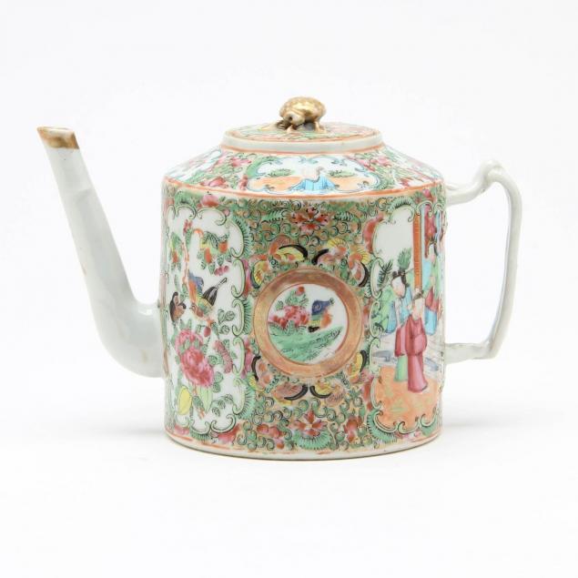 famille-rose-medallion-teapot