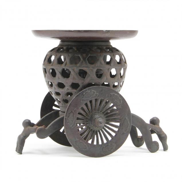 japanese-cast-iron-decorative-usabata-form-vase