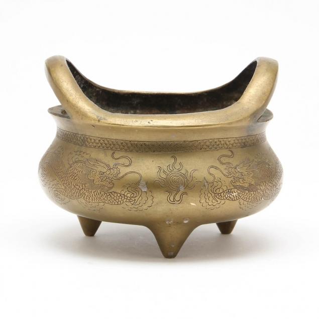 chinese-tripod-incense-burner