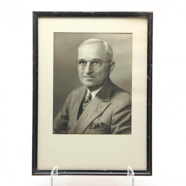 harry-truman-signed-harris-ewing-photo