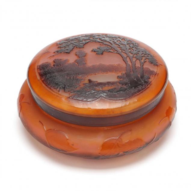 galle-cameo-glass-powder-box