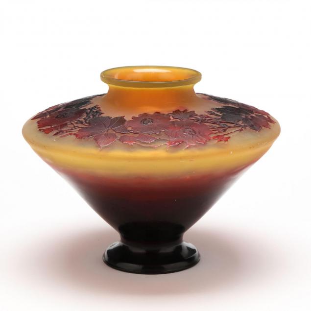 galle-poppy-cameo-glass-vase