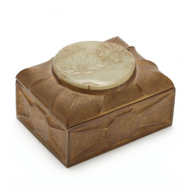 chinese-bronze-box-with-carved-jade-medallion