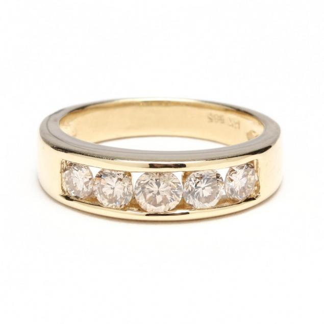 14kt-diamond-band