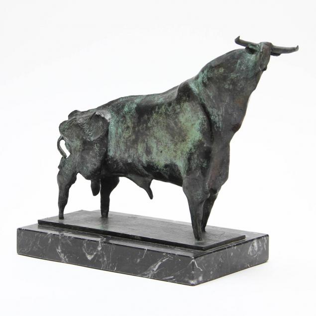 bronze-standing-bull