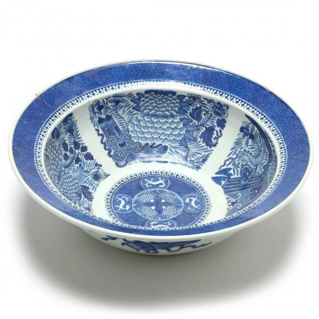large-chinese-blue-and-white-bowl