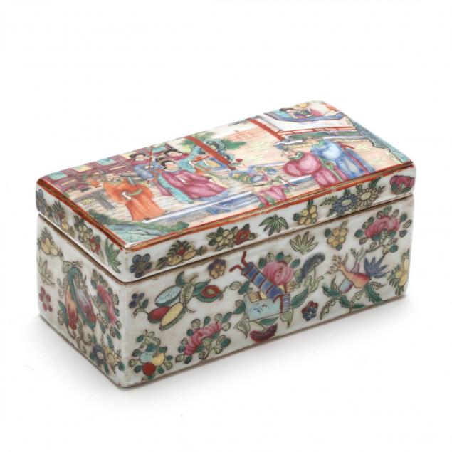 chinese-export-famille-rose-covered-box