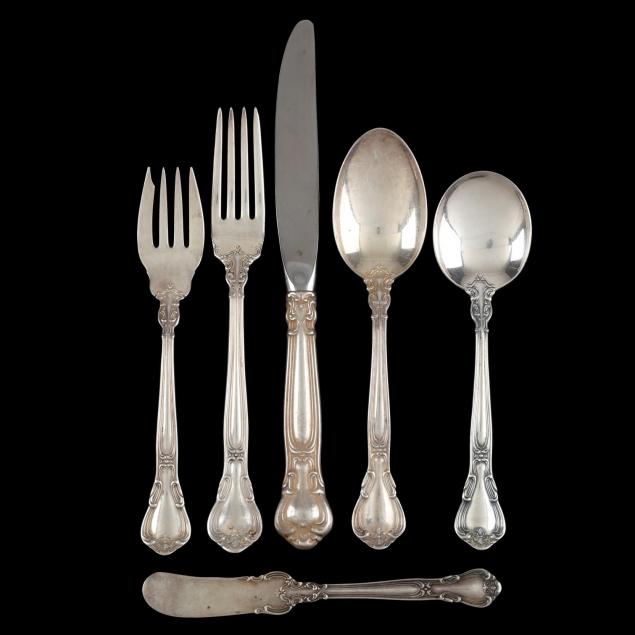 gorham-chantilly-sterling-silver-flatware-service