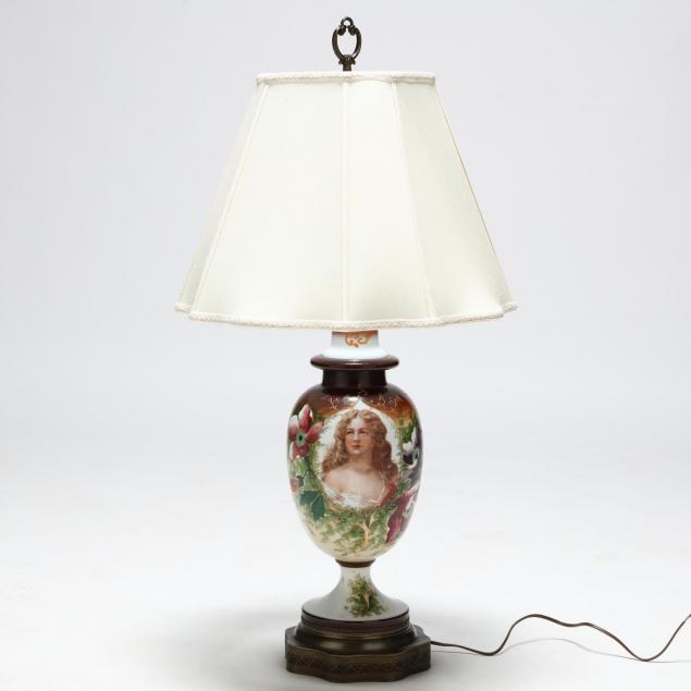 victorian-painted-milk-glass-table-lamp