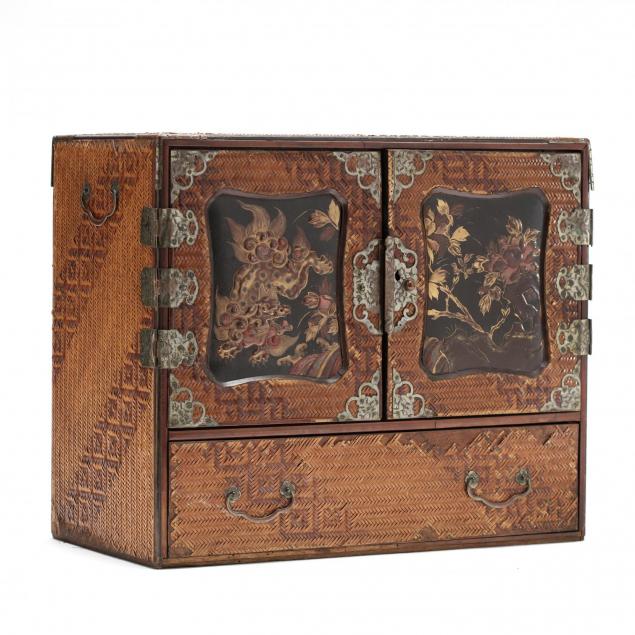 asian-lacquer-and-rattan-chest