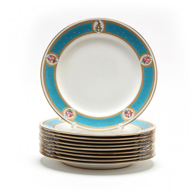 set-of-ten-royal-worcester-dinner-plates
