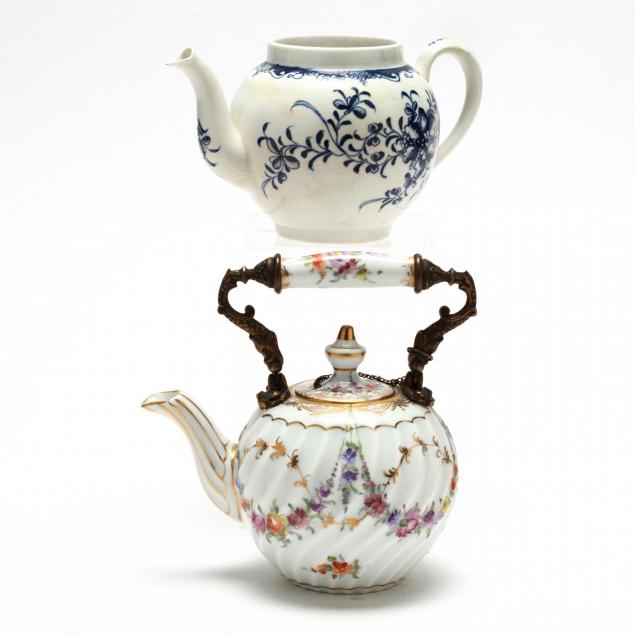 two-fine-antique-porcelain-teapots