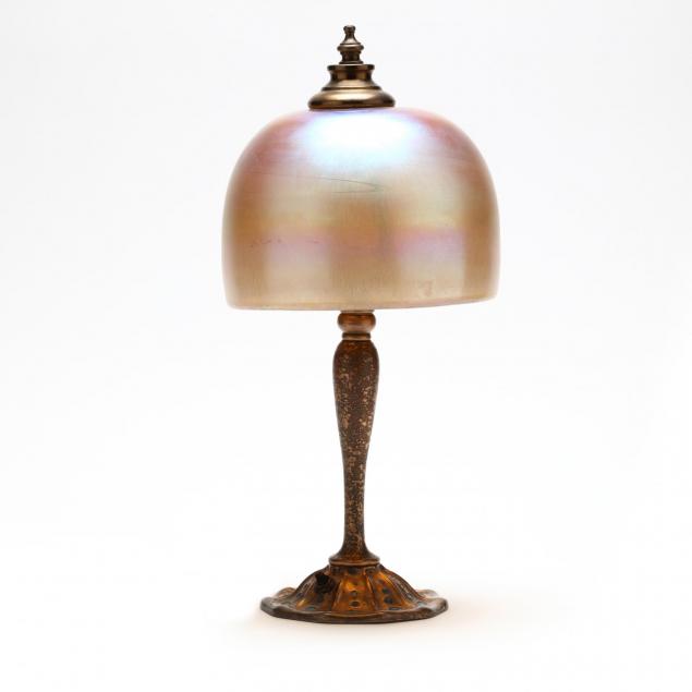 tiffany-furnaces-enameled-gilt-bronze-favrile-glass-lamp