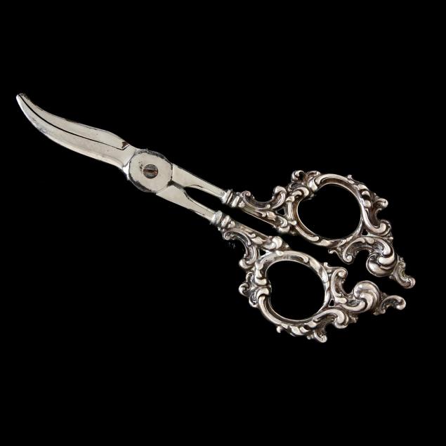 a-pair-of-antique-sterling-silver-handled-grape-shears