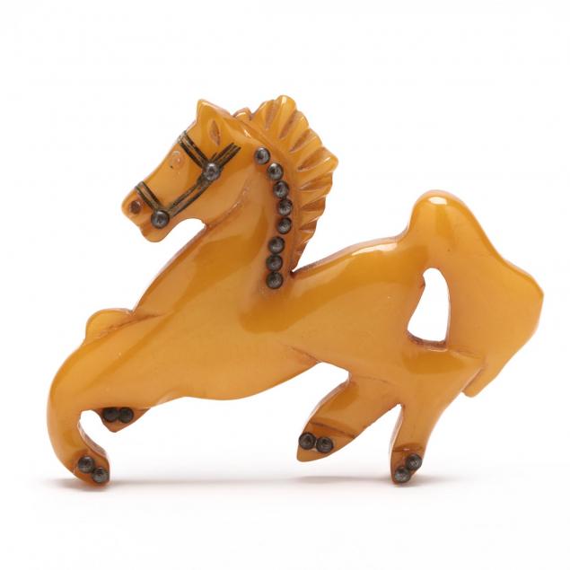 vintage-bakelite-horse-brooch