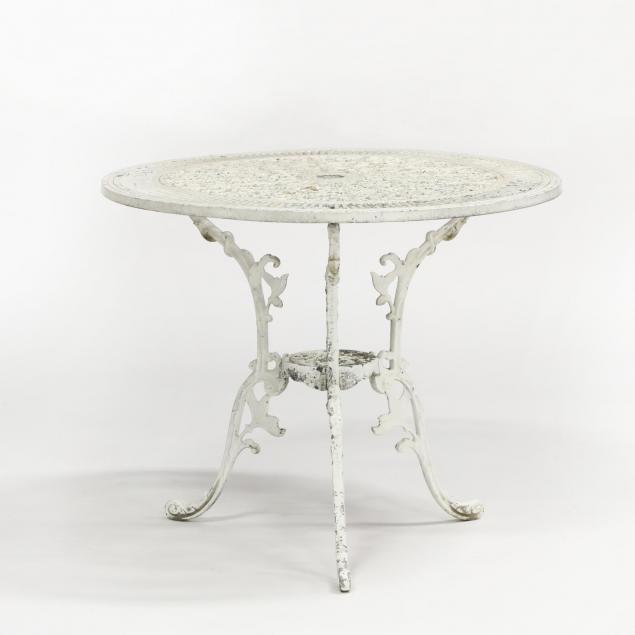 vintage-aluminum-garden-table