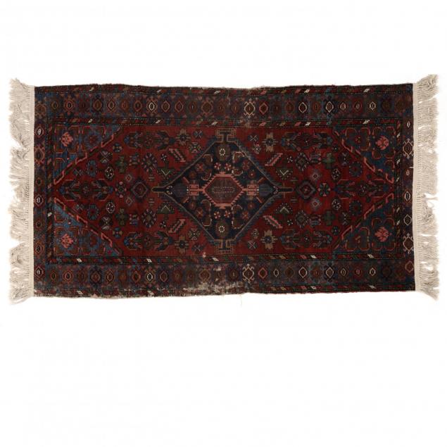 hamadan-area-rug