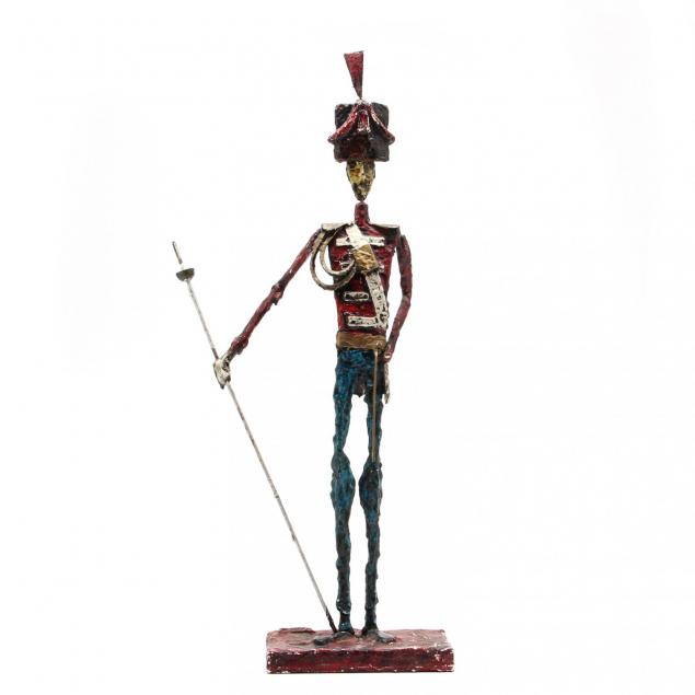 contemporary-sculpture-of-a-british-soldier-from-the-napoleonic-war