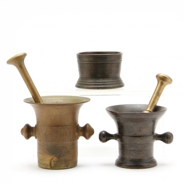 three-mortars-two-pestles