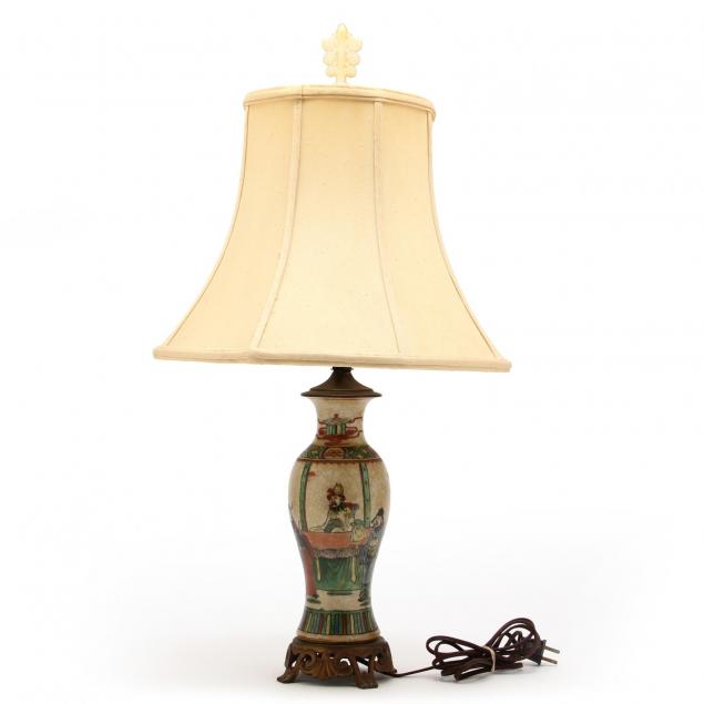 chinese-porcelain-table-lamp