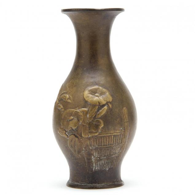 japanese-meiji-period-bronze-vase