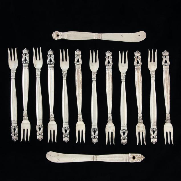 13-pieces-of-georg-jensen-acorn-sterling-silver-flatware