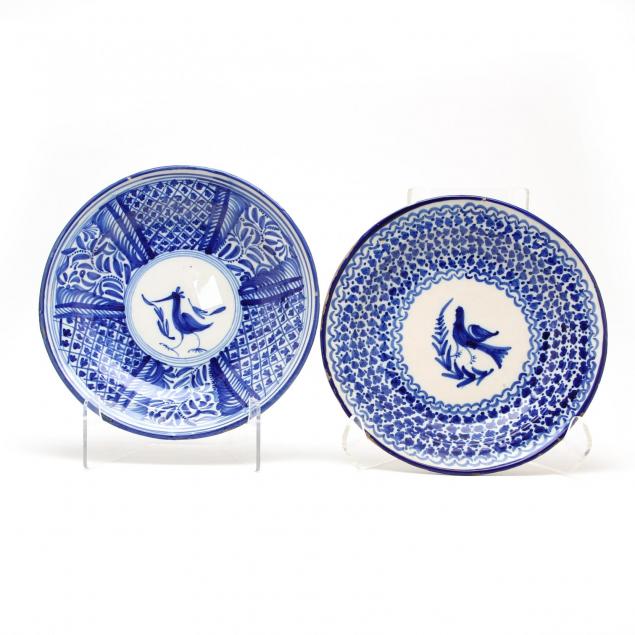 two-continental-faience-chargers