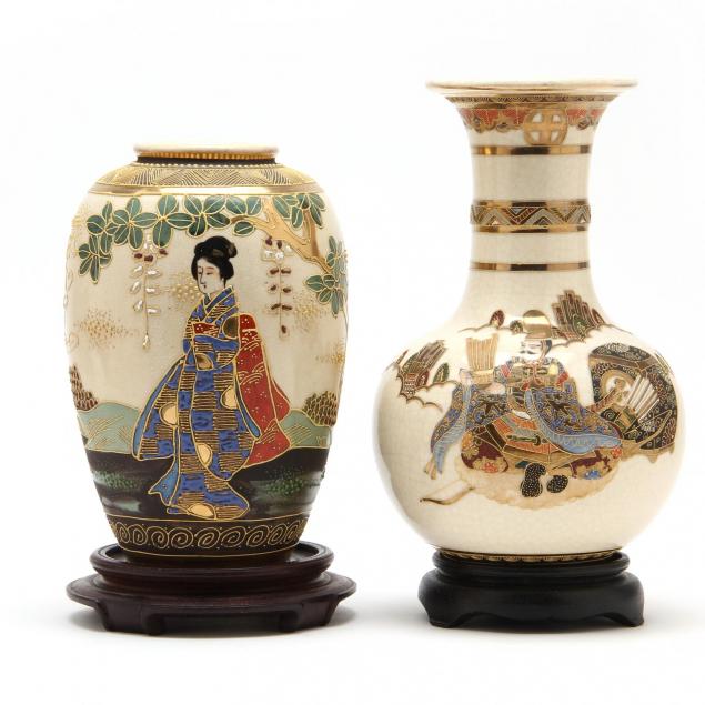 two-satsuma-vases