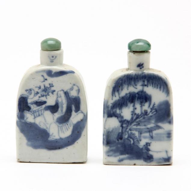 two-blue-and-white-chinese-snuff-bottles