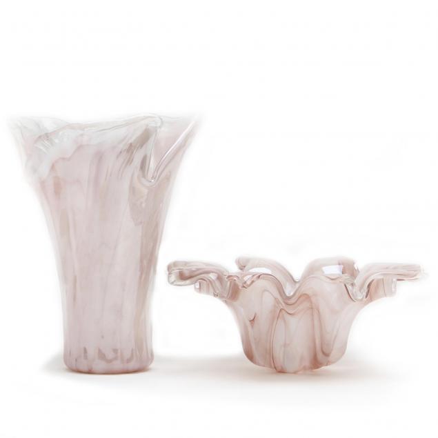 murano-glass-vase-and-center-bowl