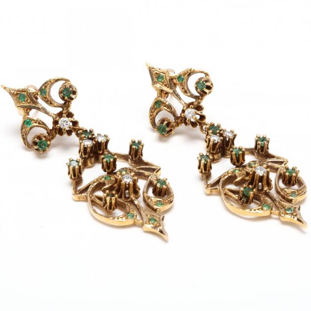 14kt-emerald-and-diamond-pendant-earrings
